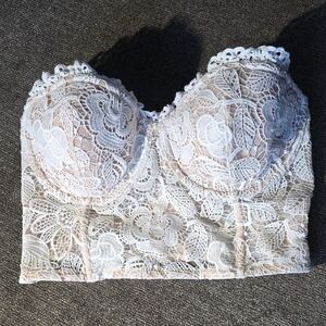 Victoria's Secret Elegant Lace Corset Bustier Bra in White and Cream Beige Nude
